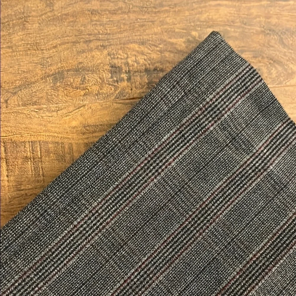 Women’s Roz & Ali Chic Gray Pinstripe Trousers, Sz. 14